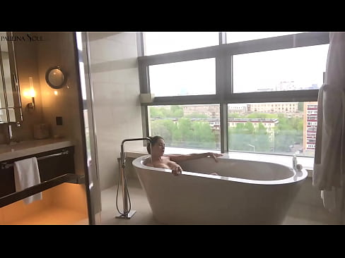 ❤️ Потрясающая Малышка Страстно Дрочит Киску в Ванной ☑ Видео траха на нашем сайте teatroporno.ru ️