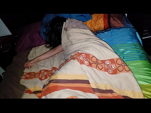 ❤️ пасынок ругает свою молодую мачеху, пока она спит ☑ Видео траха на нашем сайте teatroporno.ru ️